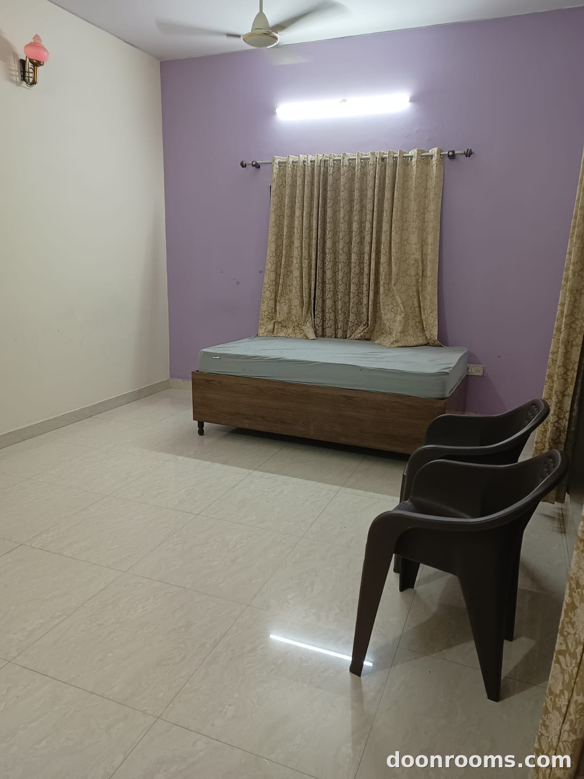 Triple Rooms with kitchen and bathroom in Dharampur