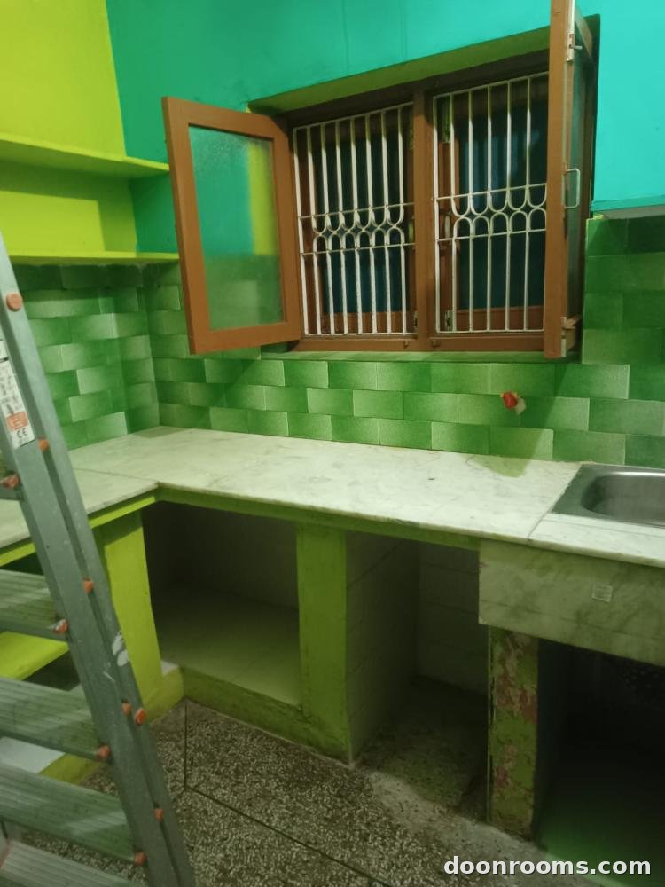 Single Room in Dharampur with kitchen and bathroom