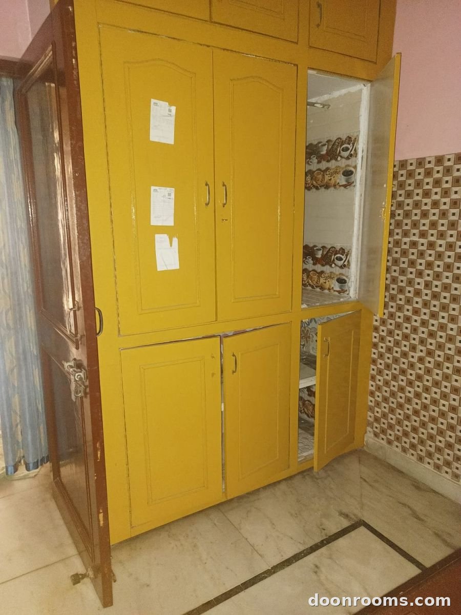 Double room available with kitchen bathroom in Ballupur