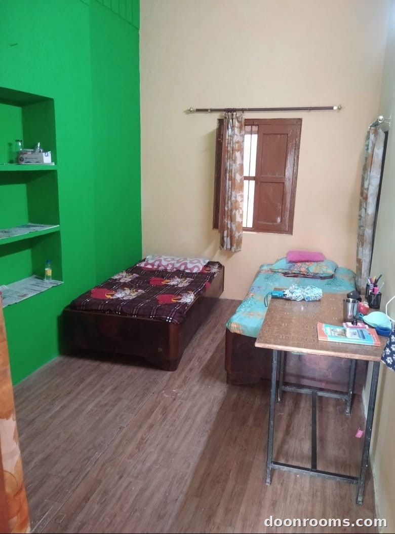 Pg for girls with food Rs 7000