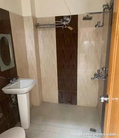 2 BHK - 1 Bathroom - 700 sqft