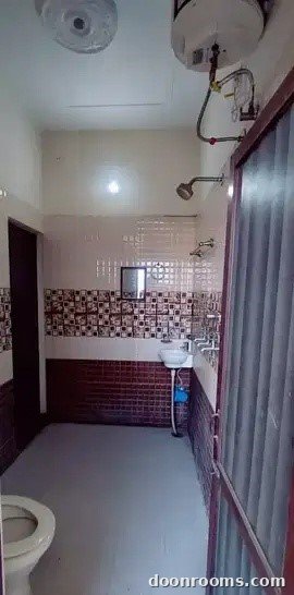2 BHK - 1 Bathroom - 1300 sqft