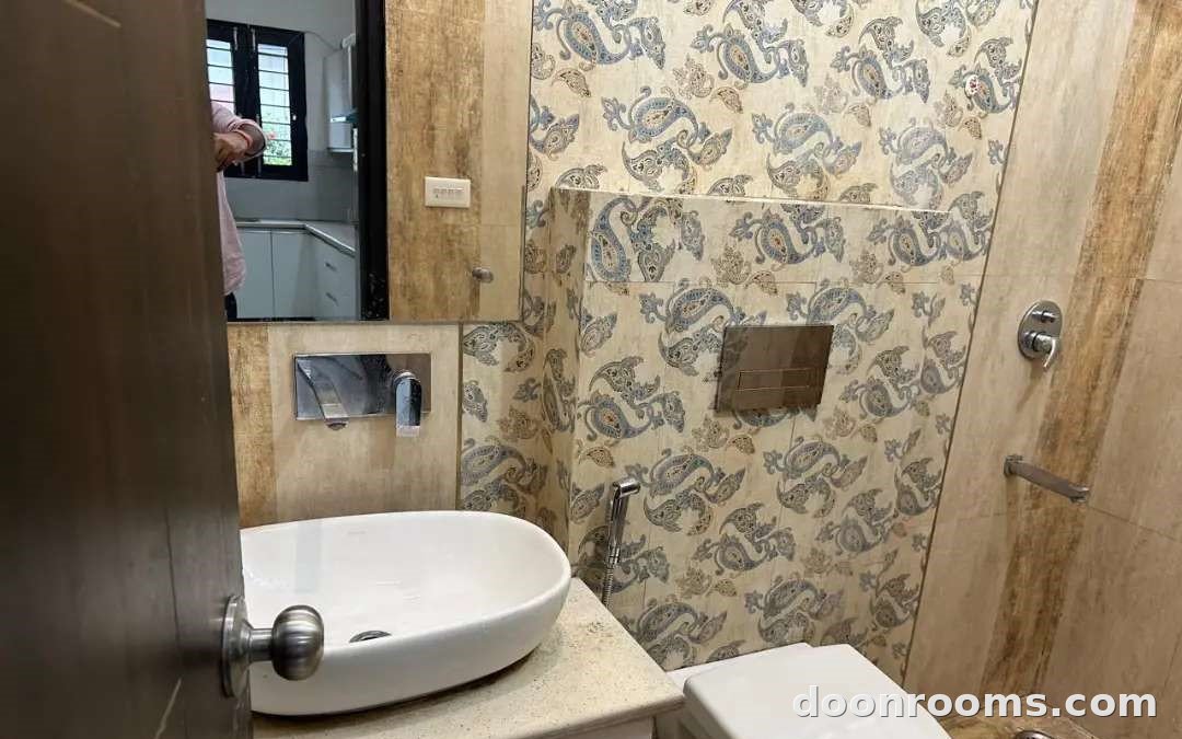 2 BHK - 2 Bathroom - 1800 sqft