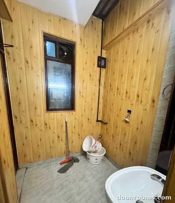 2 BHK - 1 Bathroom - 1200 sqft